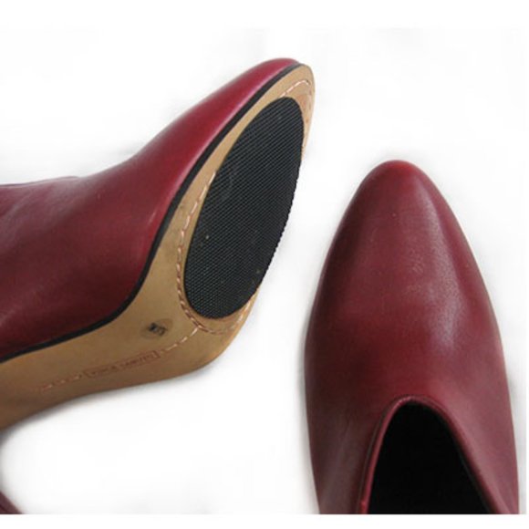 Vince Camuto leather booties - Picture 3 of 8